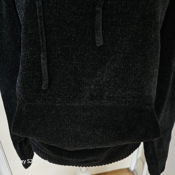 Projek Raw black chenille hoodie, size small. Unisex clothing. - Picture 6 of 8